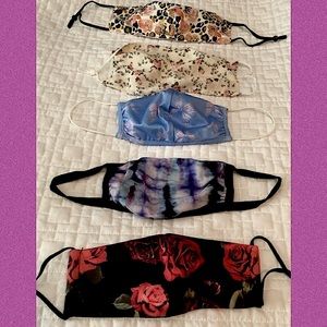 3 for $15 NWOT face masks! 😷